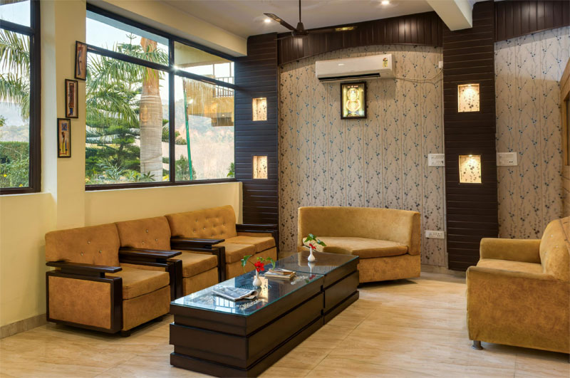 Adventure Activities and Jungle Safari Experience in Jim Corbett